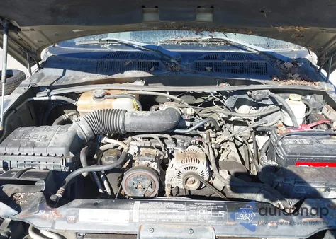 2005 Jeep Liberty Sport из США, поврежденный, VIN 1J4GL48K35W708535